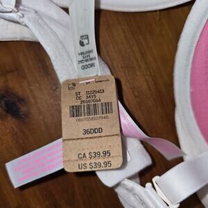 PINK Victoria's Secret Wear Everywhere PushUp bra white lace pink line NWT 36DDD
